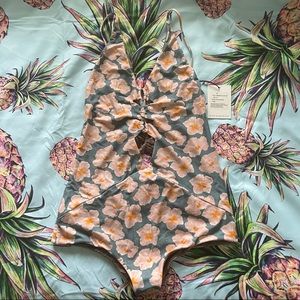 NWT Acacia Swimwear Kokomo size M
